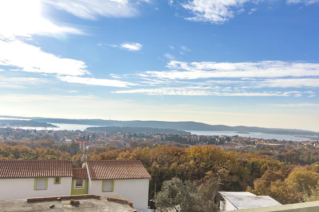 Holiday Home Magic View Medulin Habitación foto